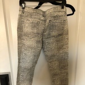 Romeo+Juliet Couture Skinny Jeans